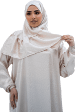 إسدال بطرحة متصلة